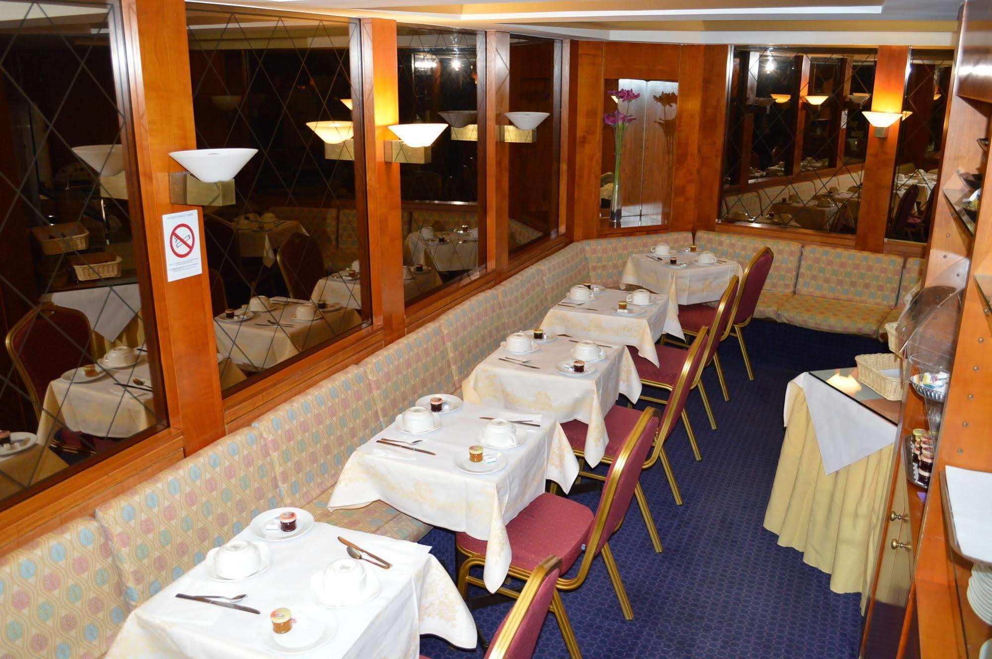 6 Vh Hotel 4*