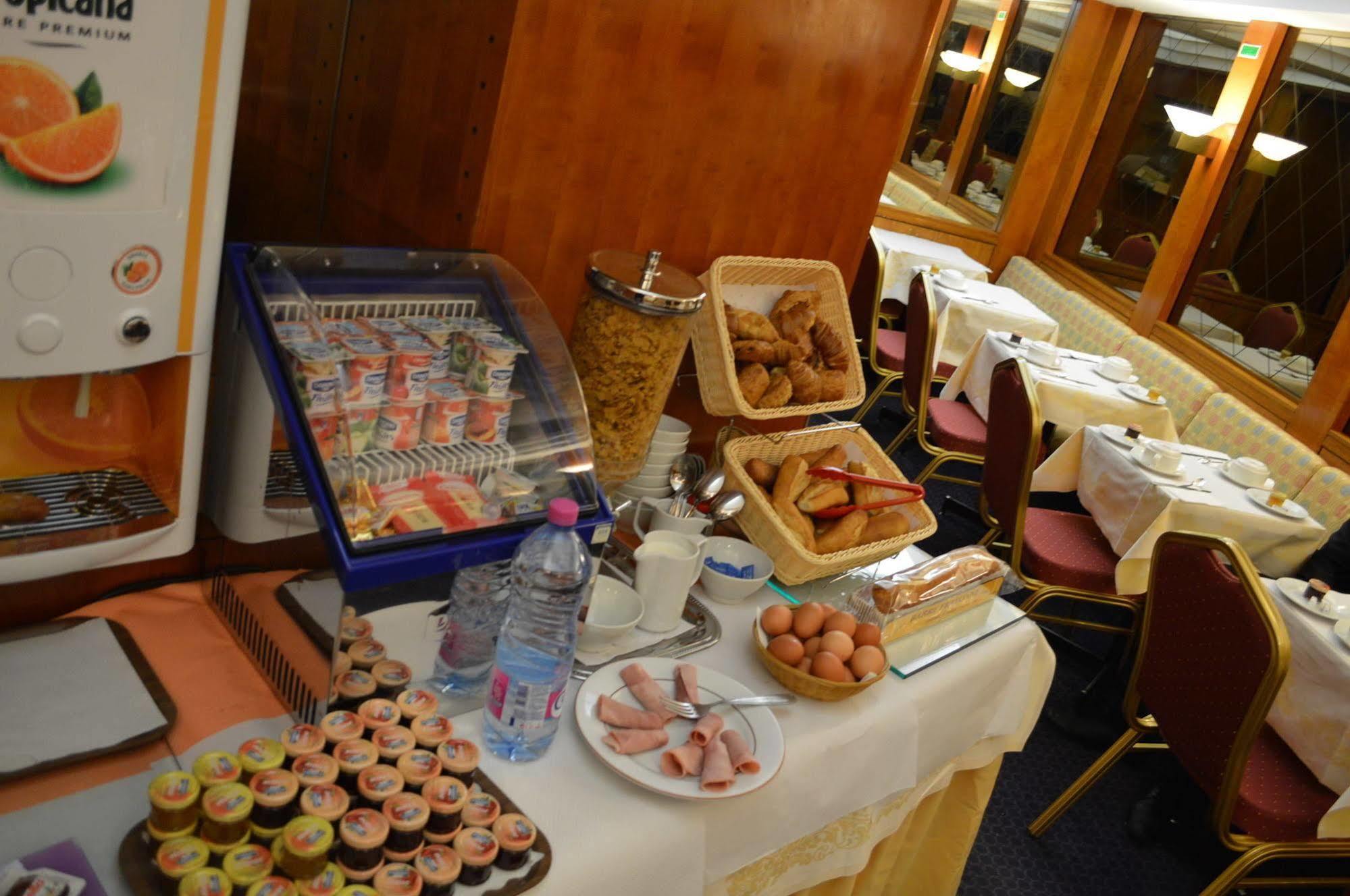 Hotel 6 Vh