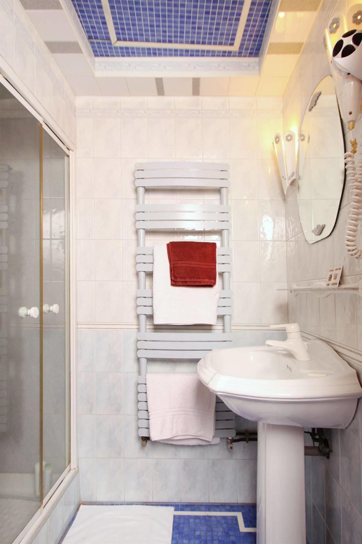 Hotel Marignan Parigi