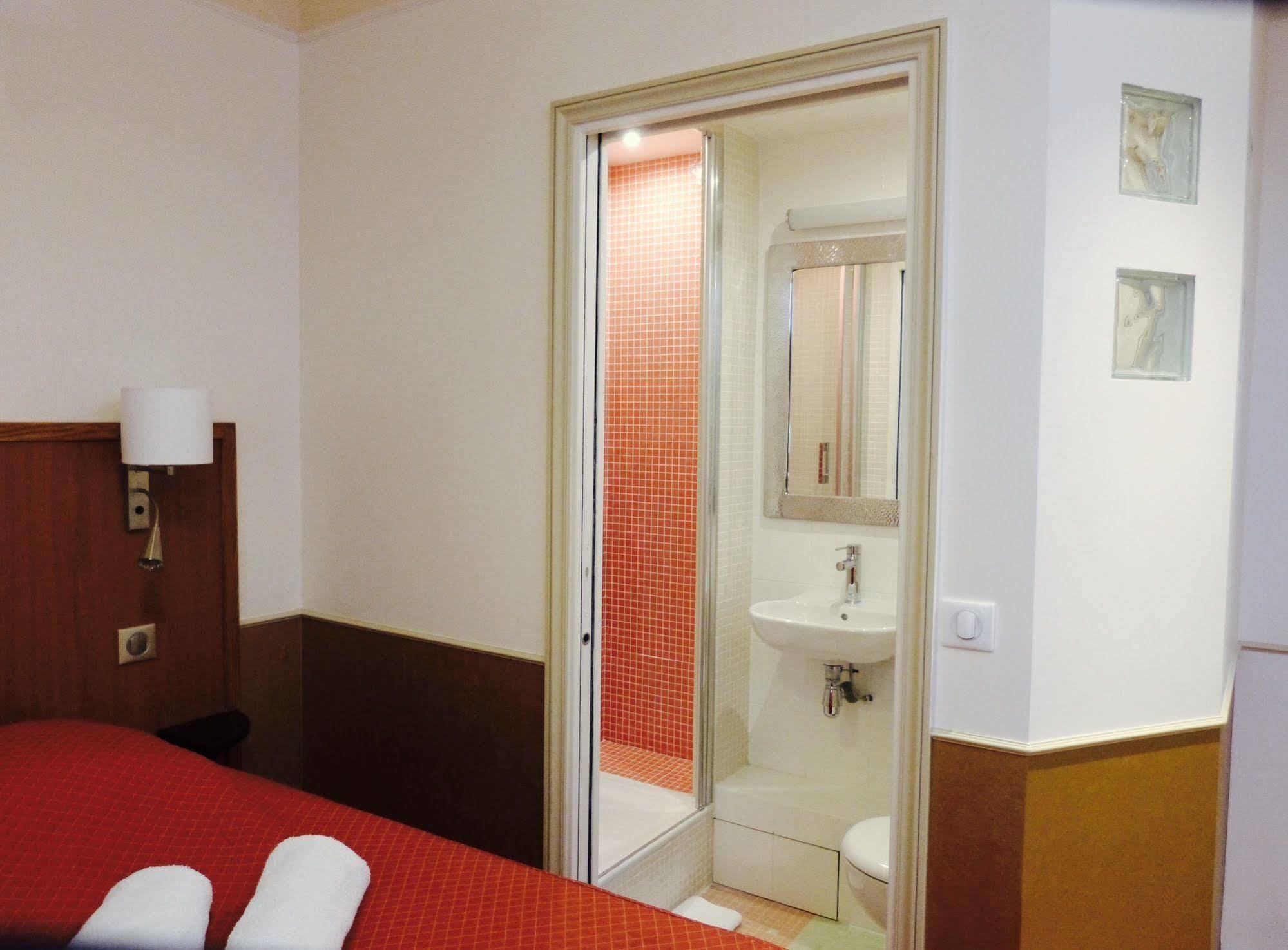 Marignan Hotel *