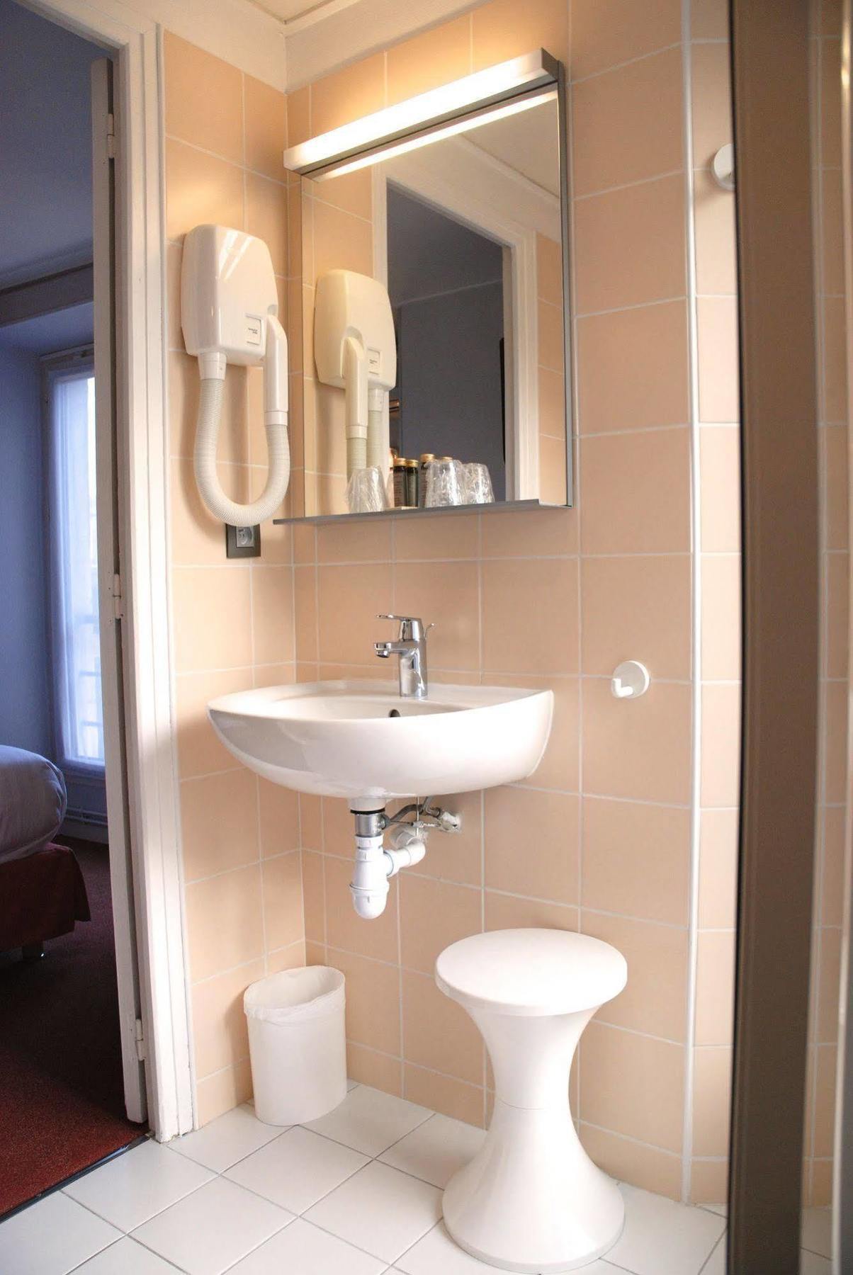Hotel Des 3 Colleges 3*