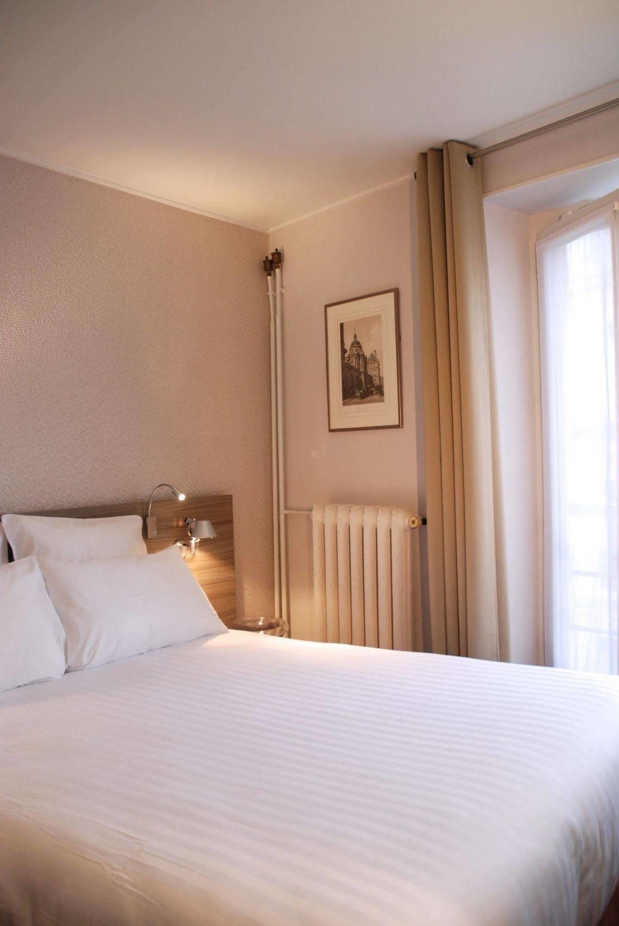 Des 3 Colleges Hotel Paris