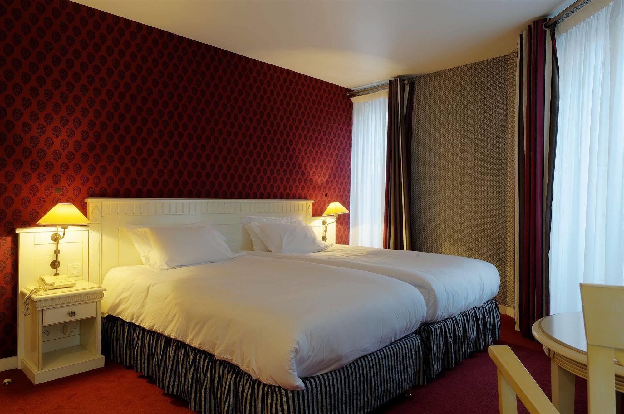 Hotel De Sévigné Parigi