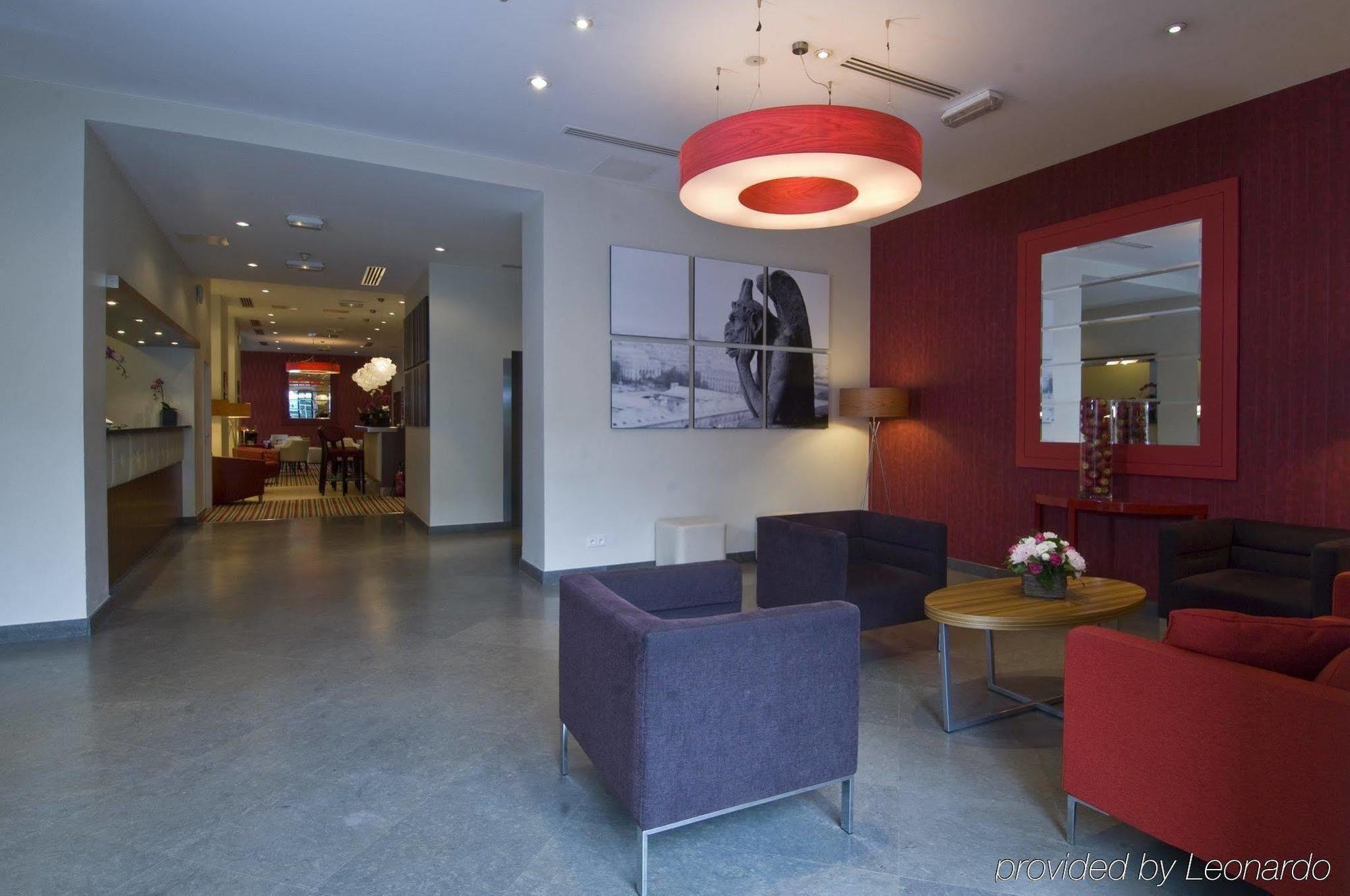 Nh Gare De L'est Hotel