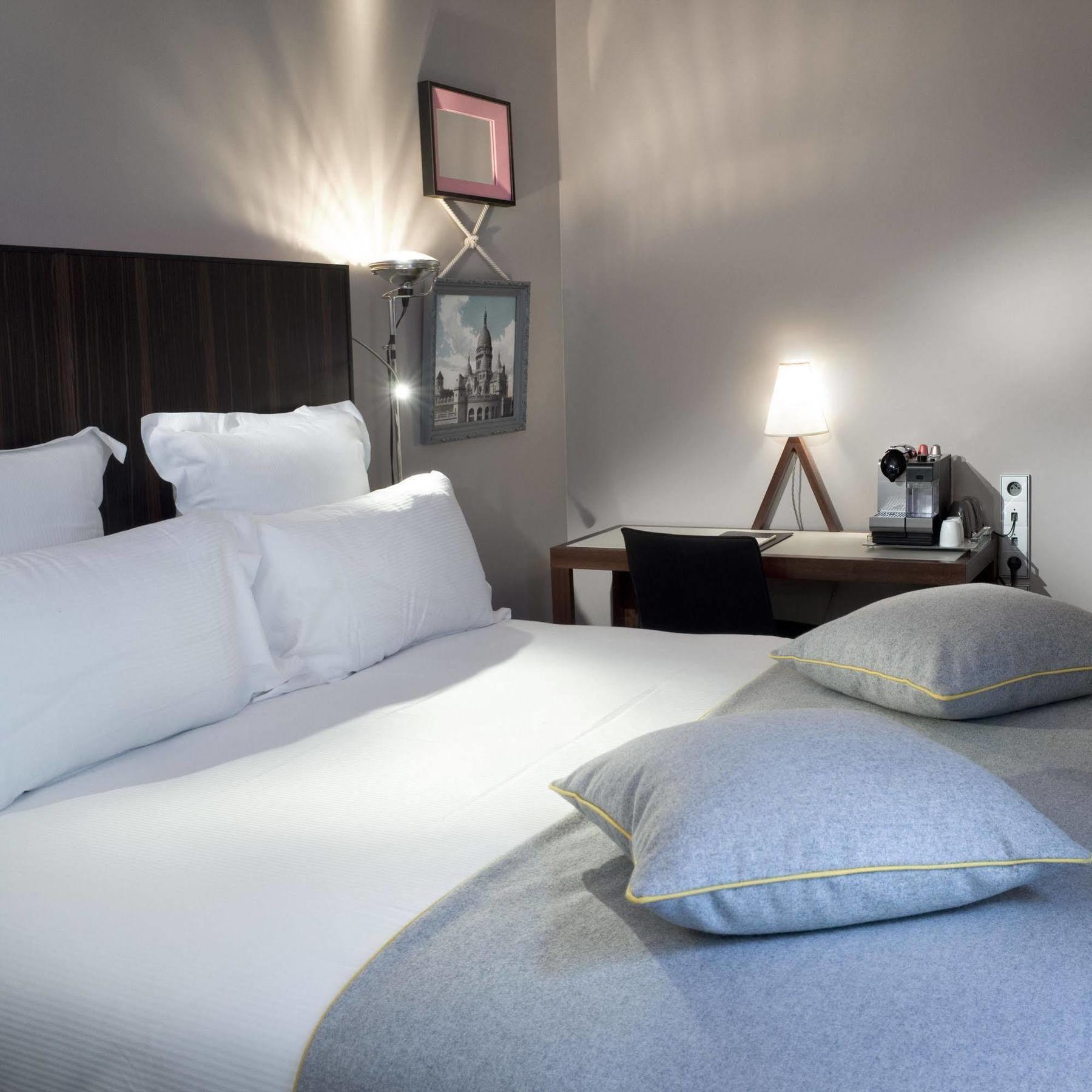 Saint Dominique Hotel Parigi