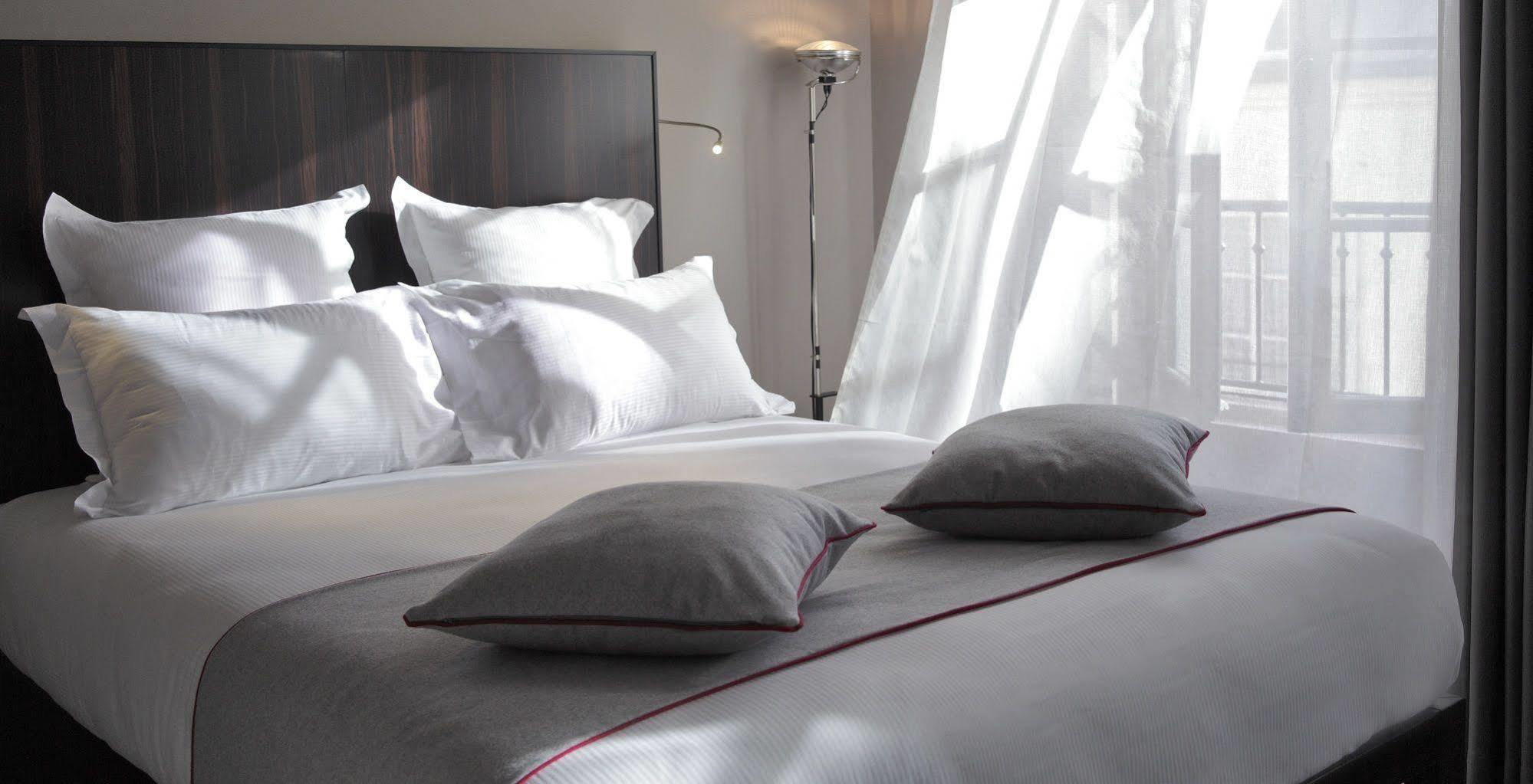 Saint Dominique Hotel Parigi