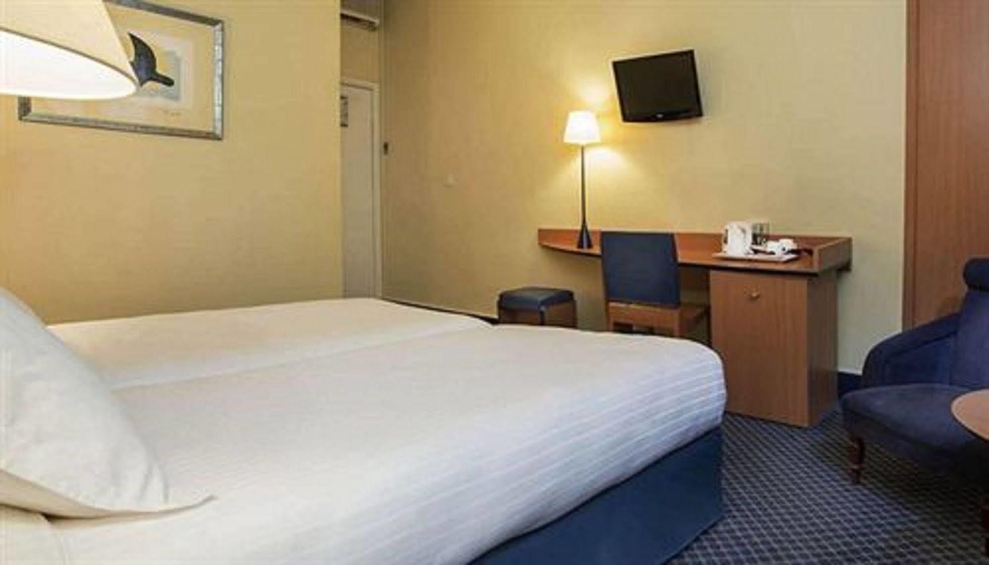 Hotel Lautrec Opera 3*