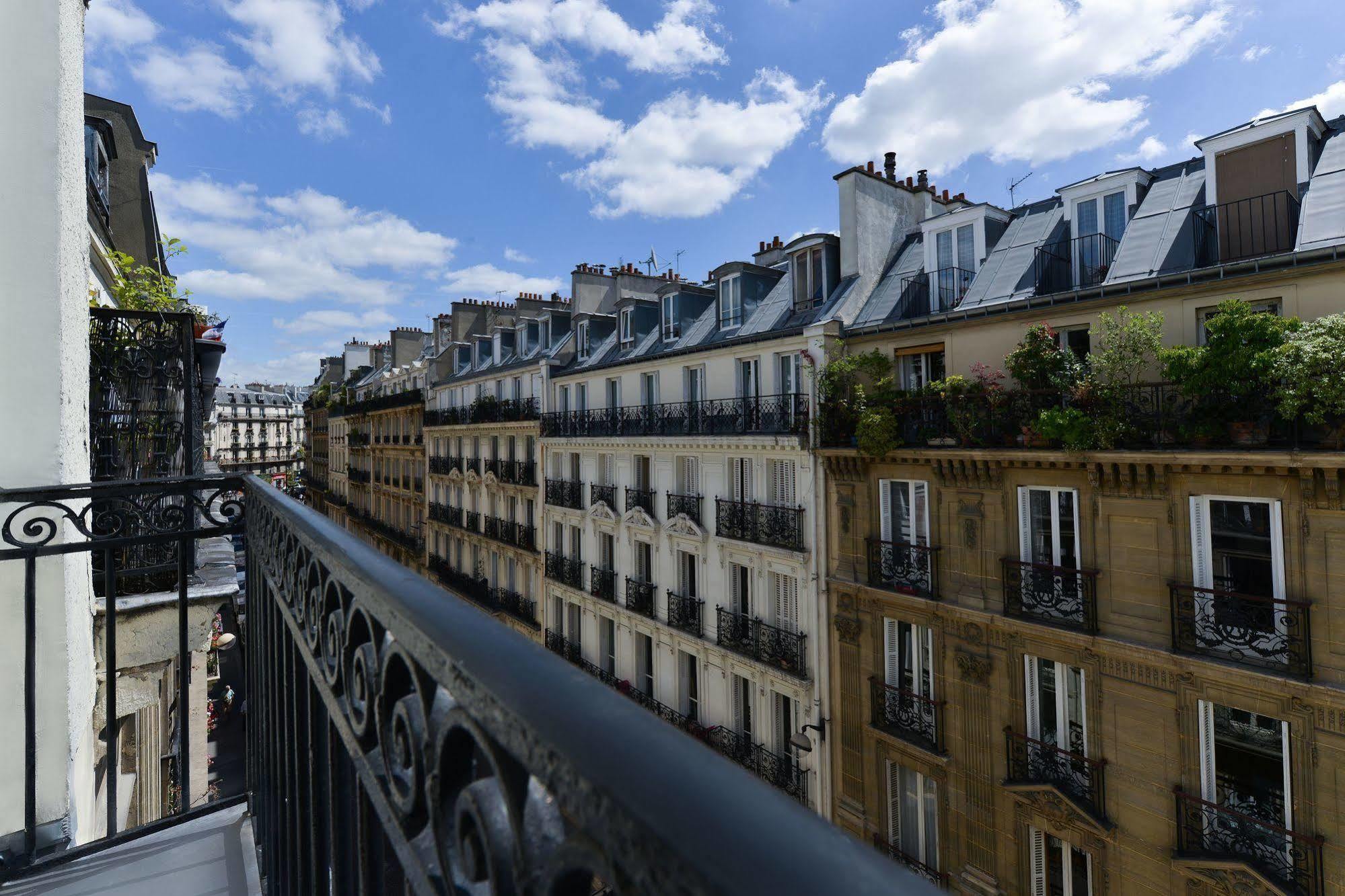 Relais Du Pré 3* Parigi