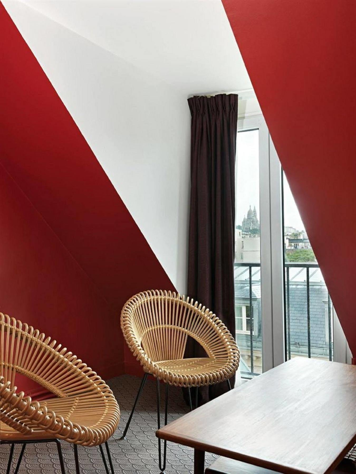 Hotel Paradis 3*