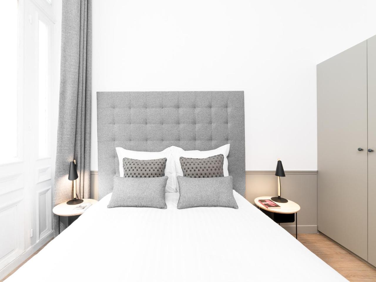 Appartamento Livinparis - Luxury 3 & 4 Bedrooms Montmartre I