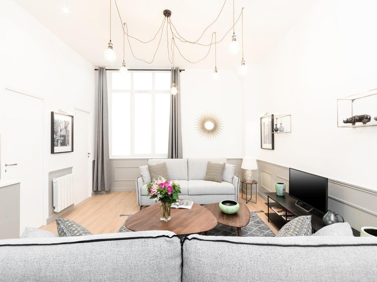 Livinparis - Luxury 3 & 4 Bedrooms Montmartre I Appartamento