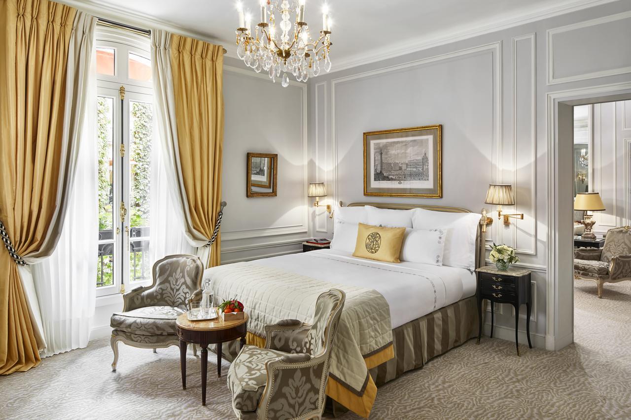Plaza Athénée - Dorchester Collection 5* Parigi