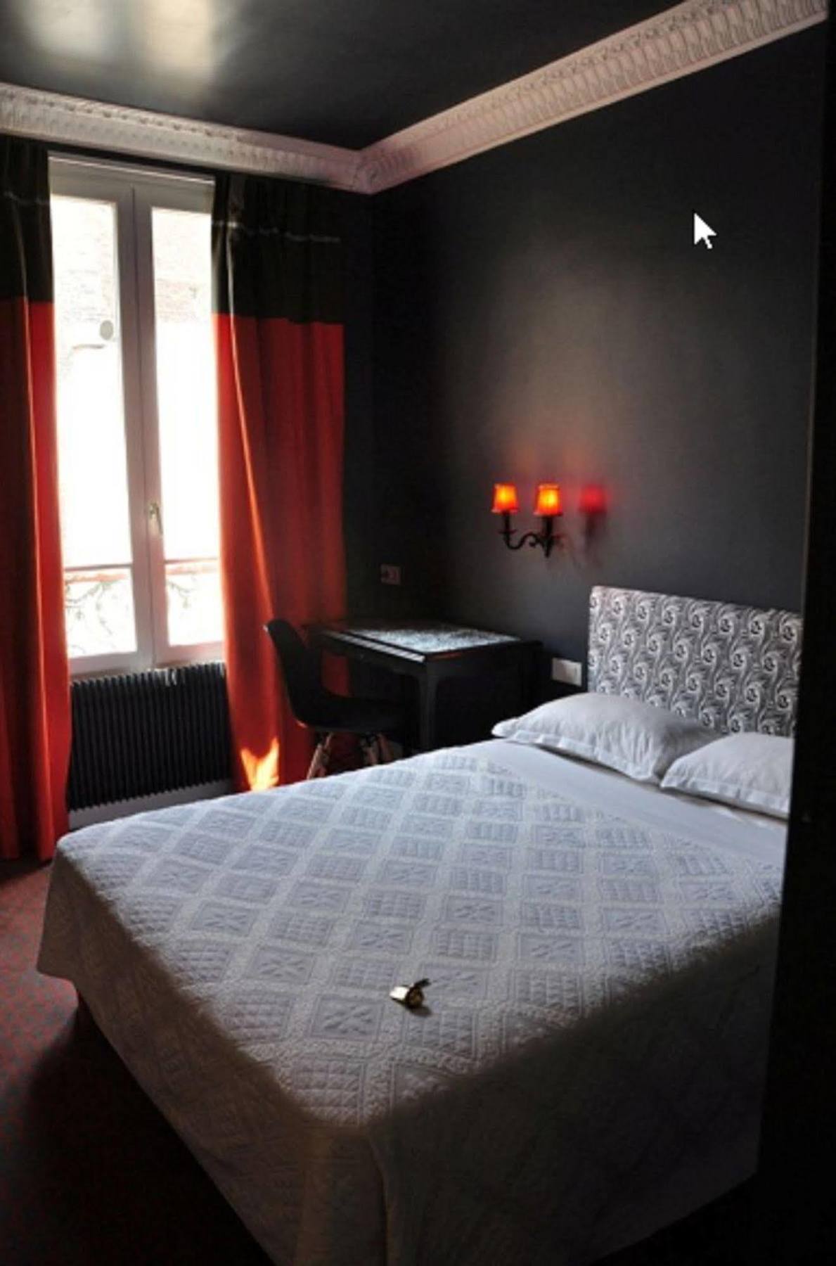 Noir Hotel Parigi