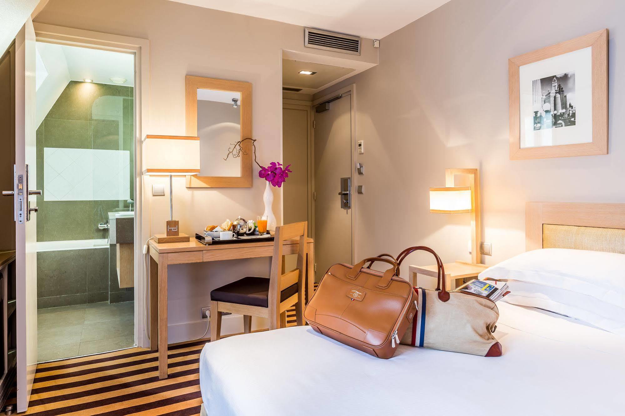 Duret Champs Elysees Hotel Parigi