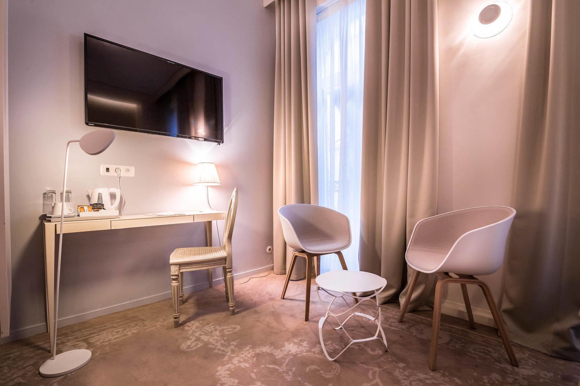 Relais Du Silence Des Tuileries