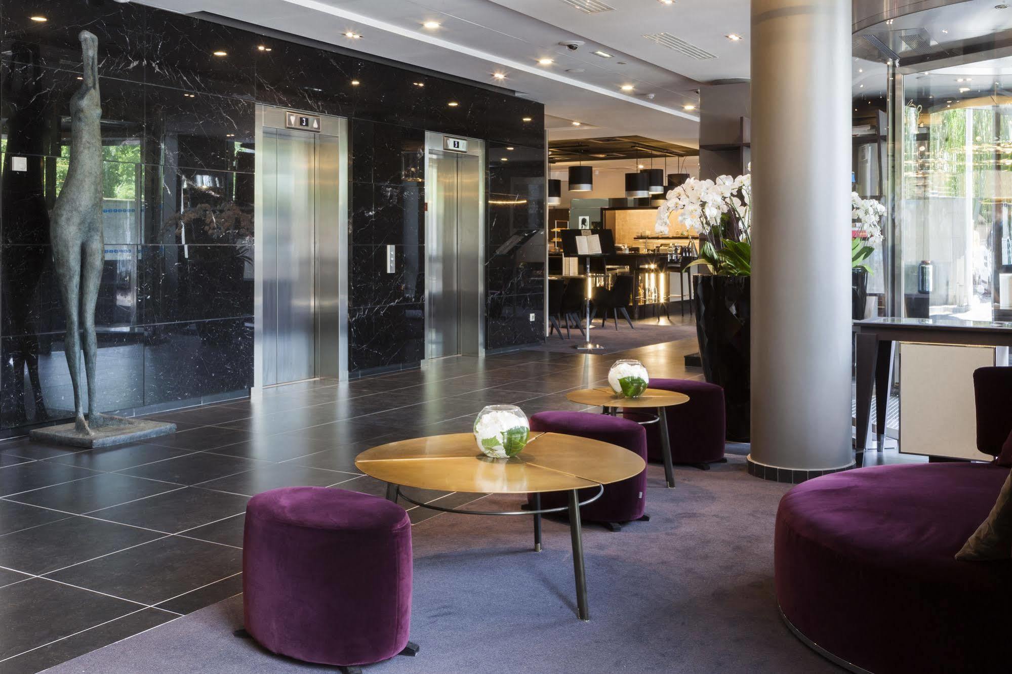 Ac Porte Maillot By Marriott Parigi
