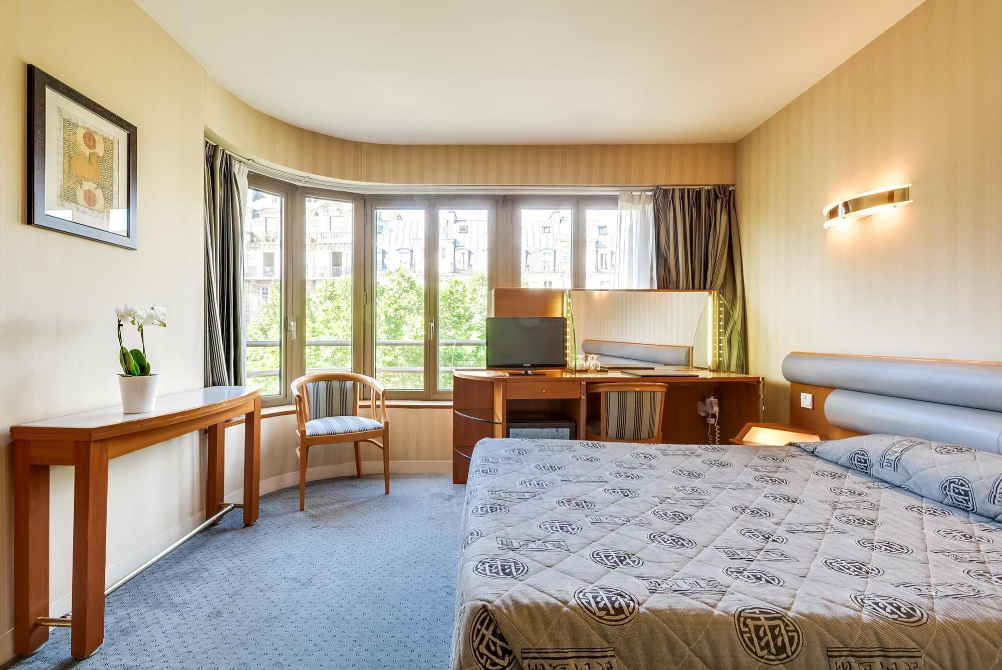 Luxembourg 4*