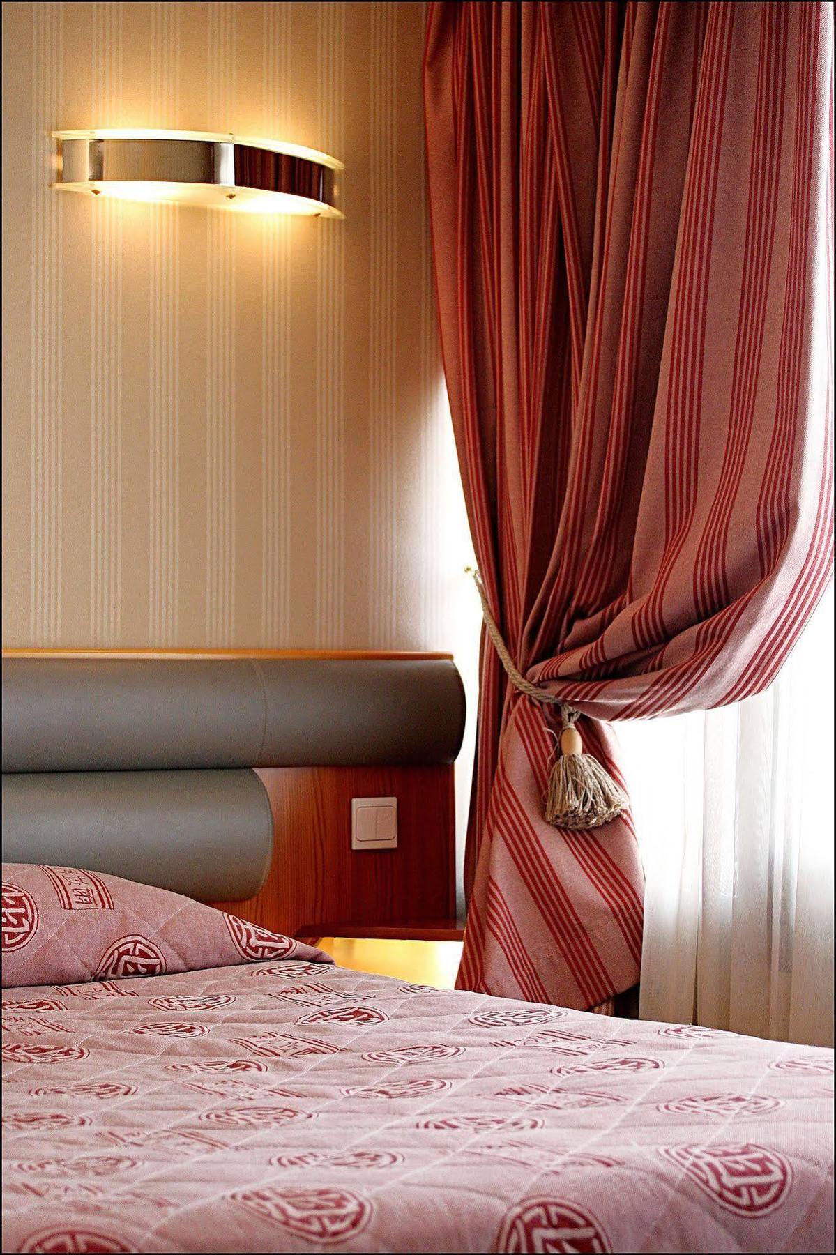 Luxembourg 4* Parigi