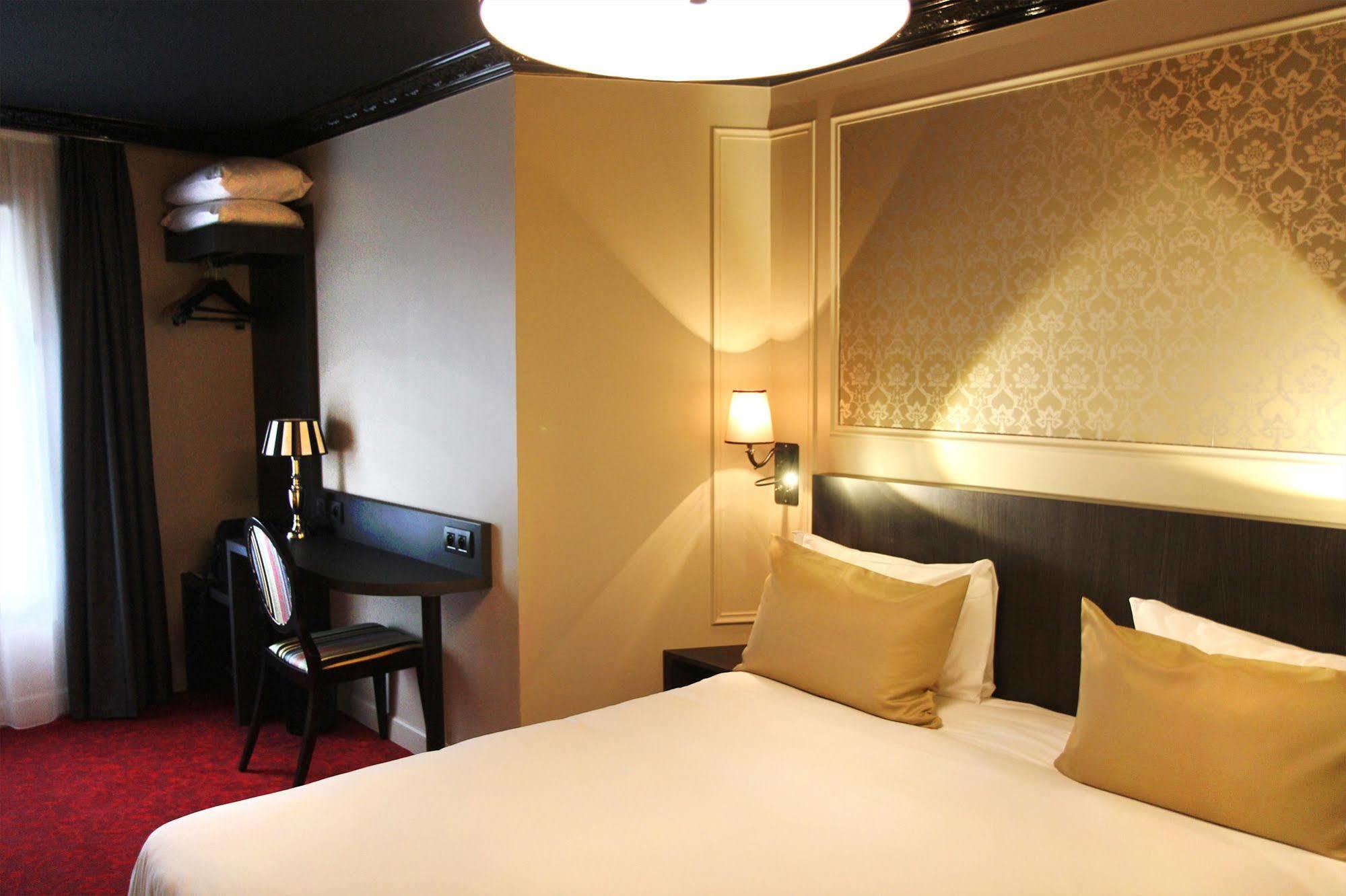 Hotel Best Western Le Montmartre - Saint Pierre 3*
