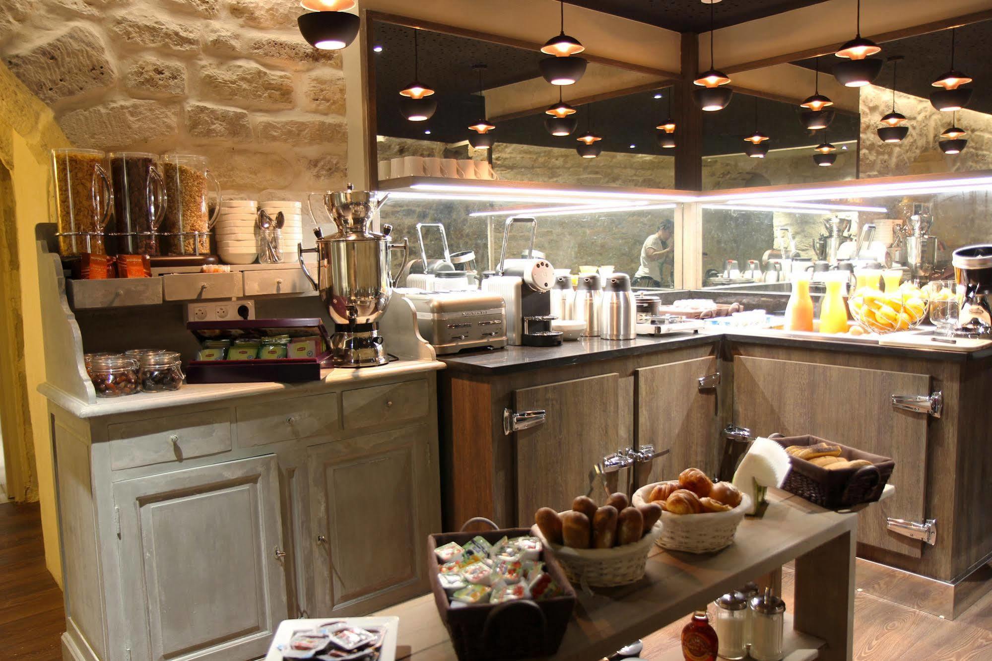 Best Western Le Montmartre - Saint Pierre