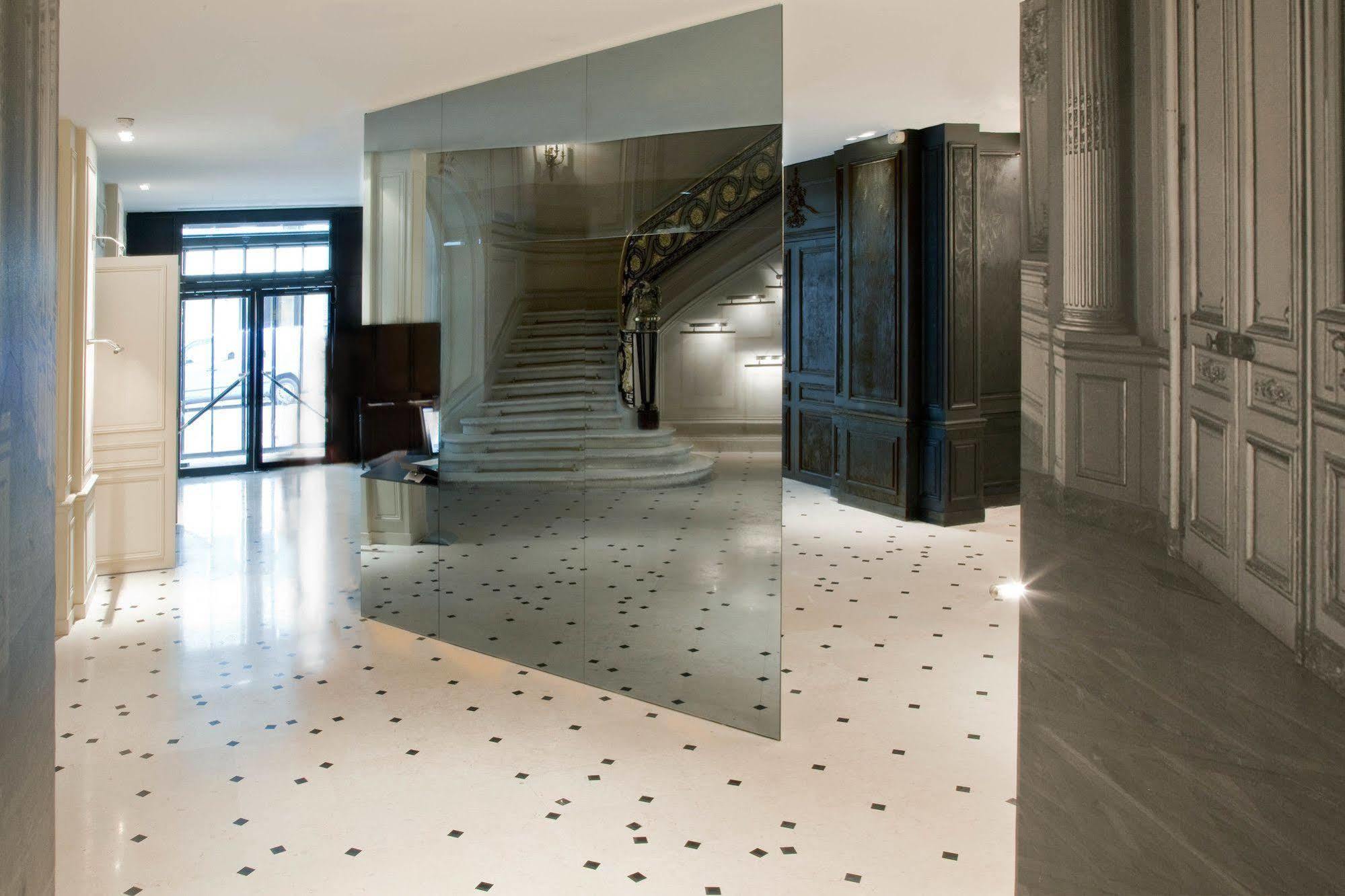 La Maison Champs Elysées 5*
