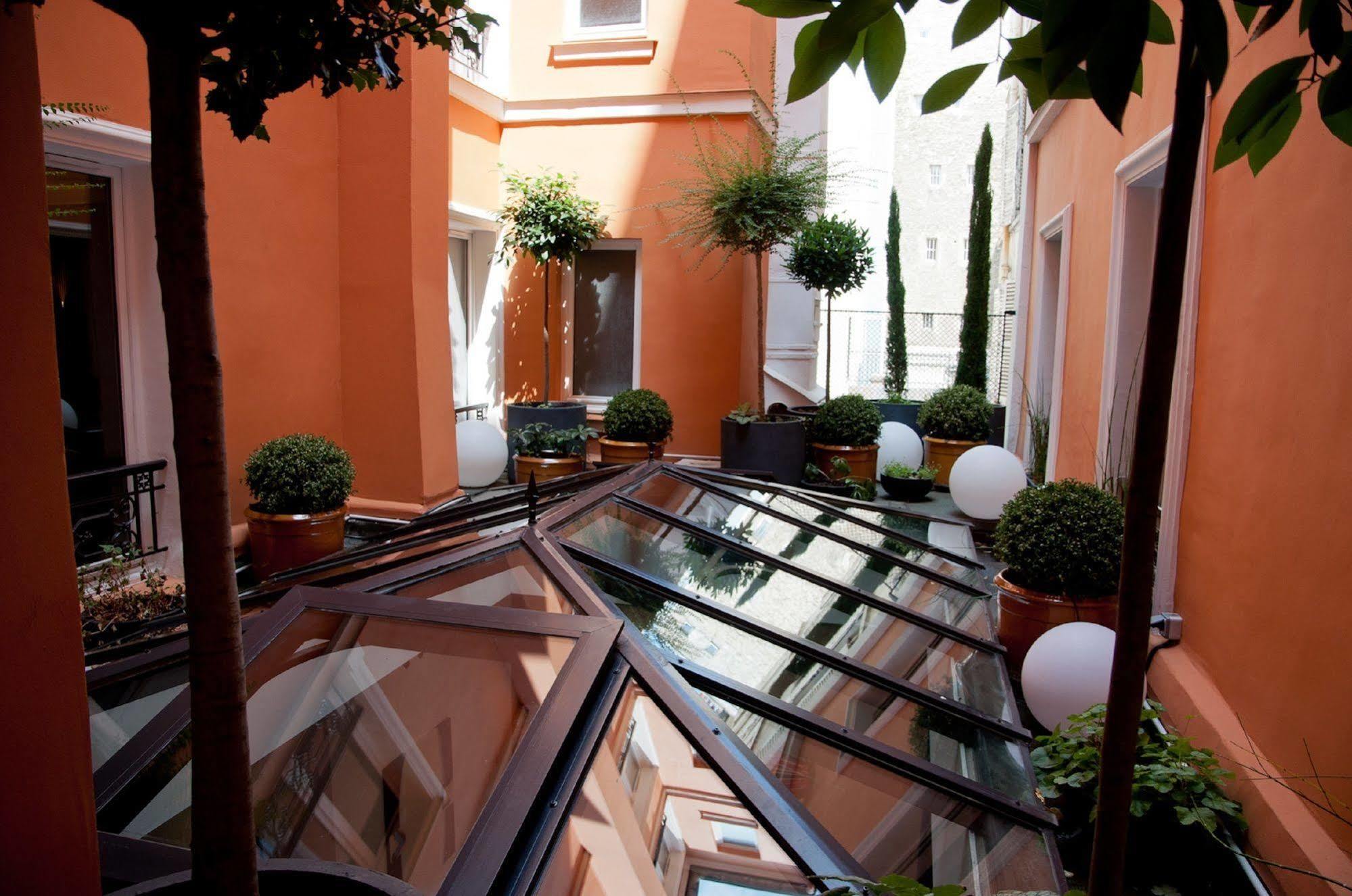 Nuage Hotel Paris