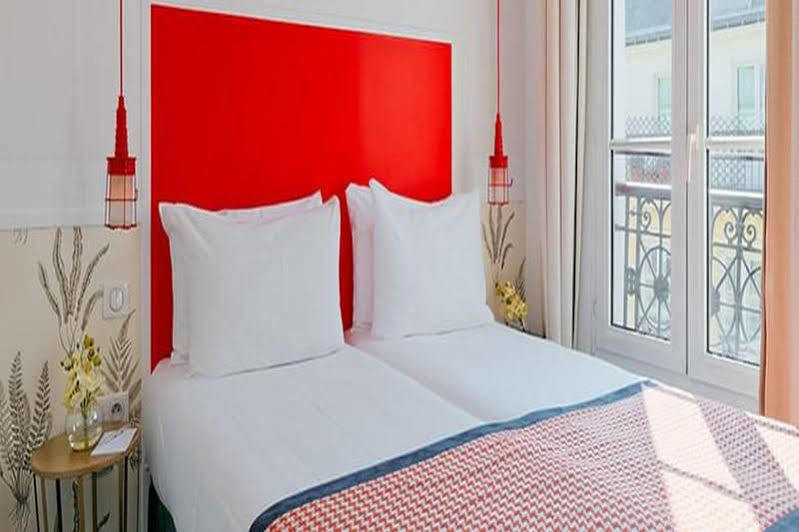 George - Astotel Paris