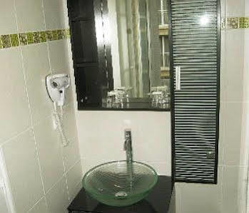 Amiral-fondary 3* Parigi
