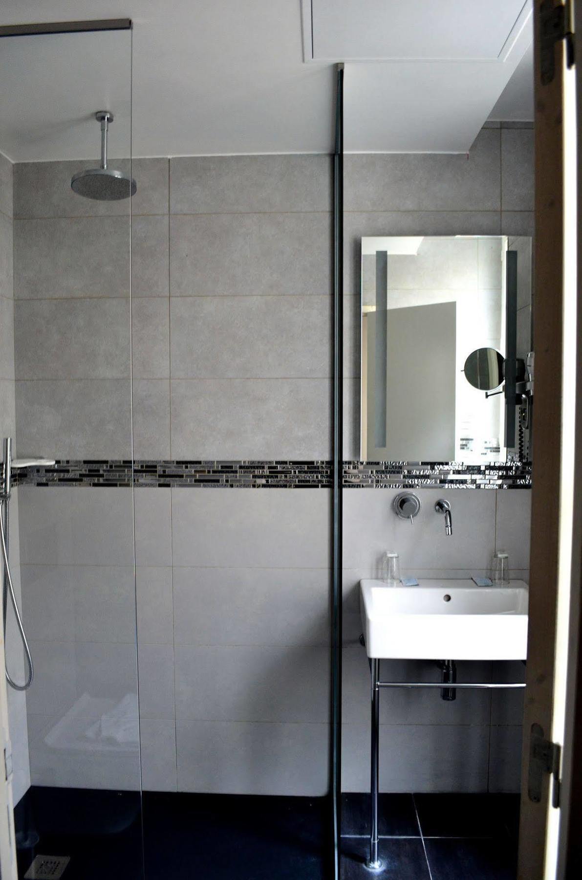 Amiral-fondary Hotel Parigi