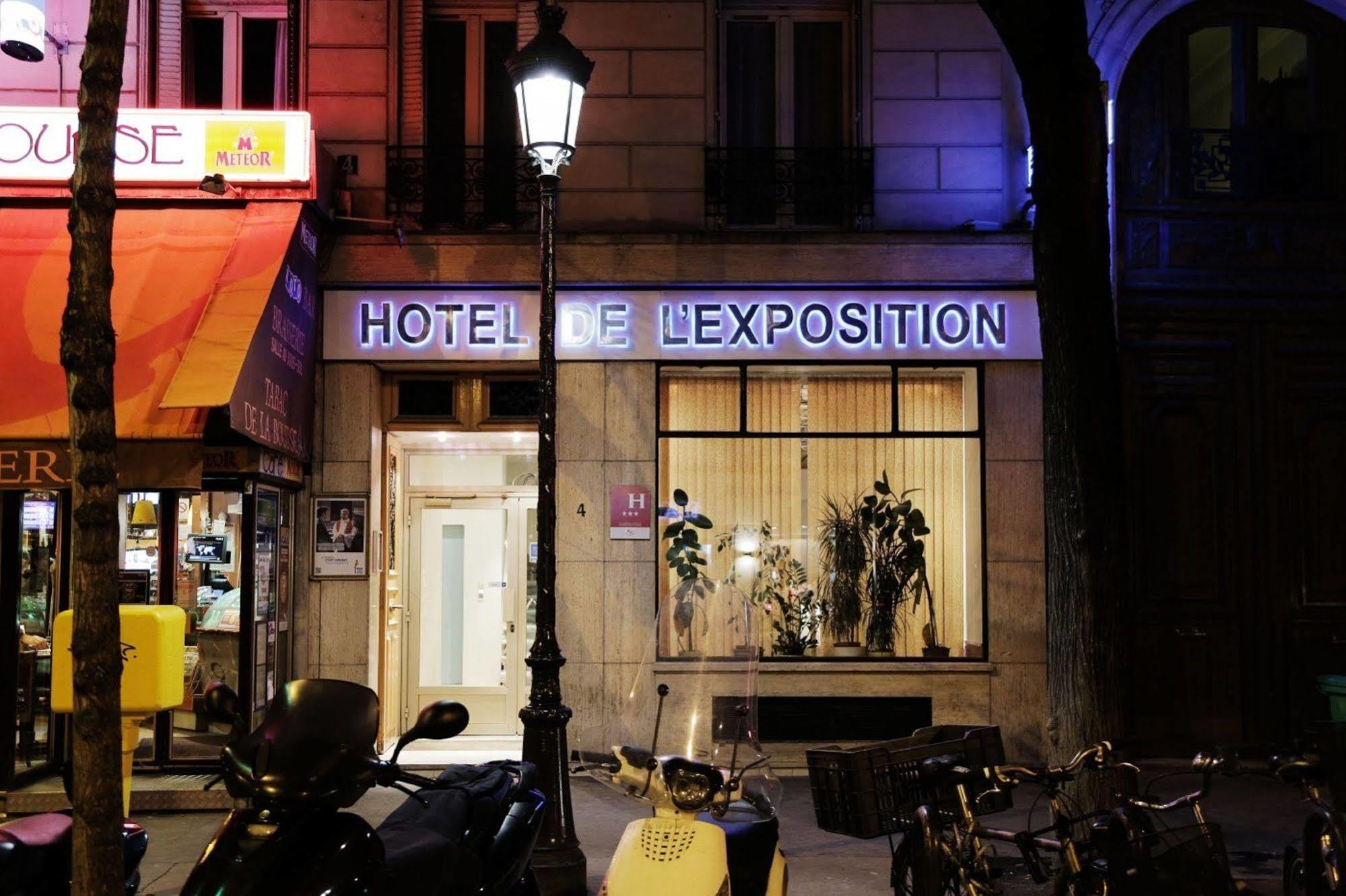 De L'exposition - République 3*