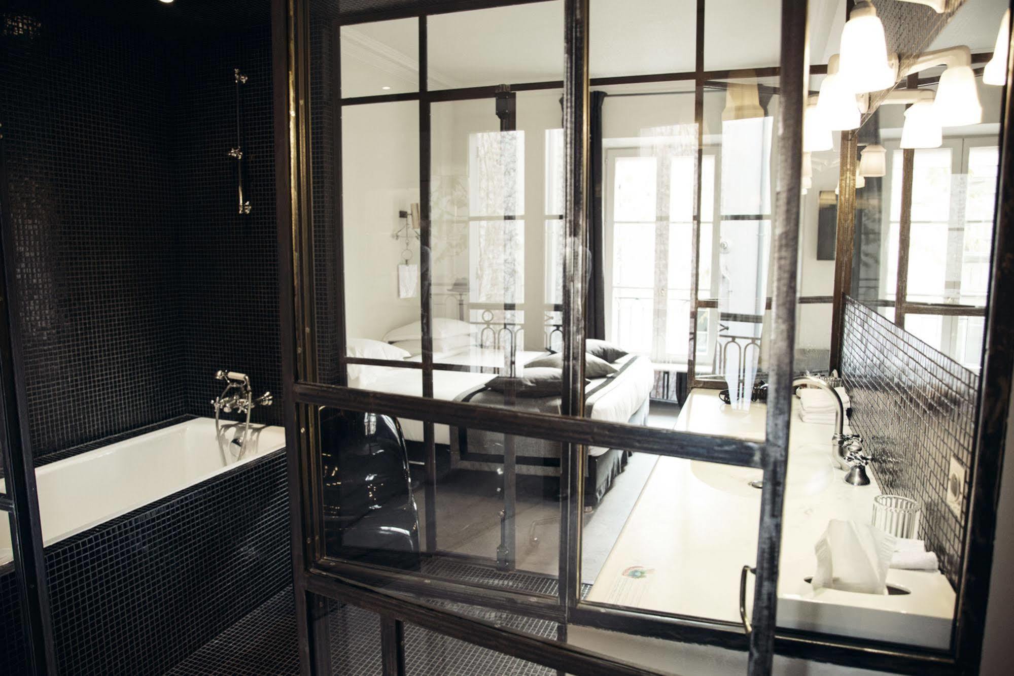 Particulier Montmartre Hotel 4*
