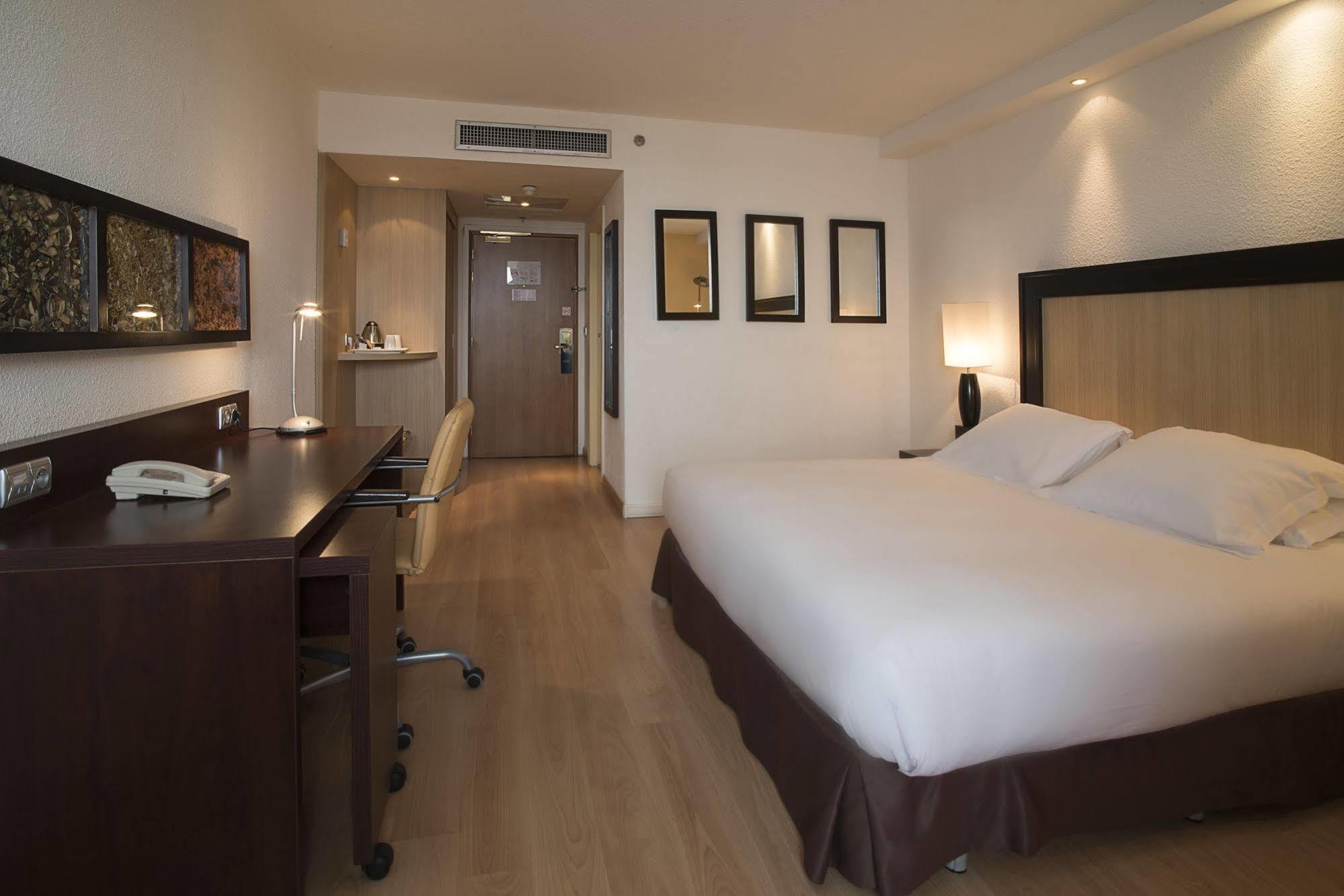 Hilton Orly Airport Hotel Parigi