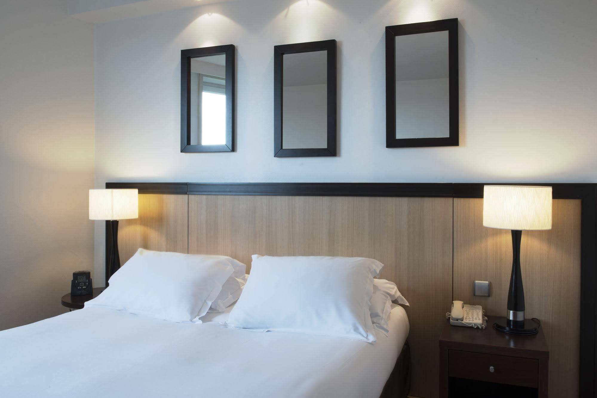 Hilton Orly Airport 4* Parigi