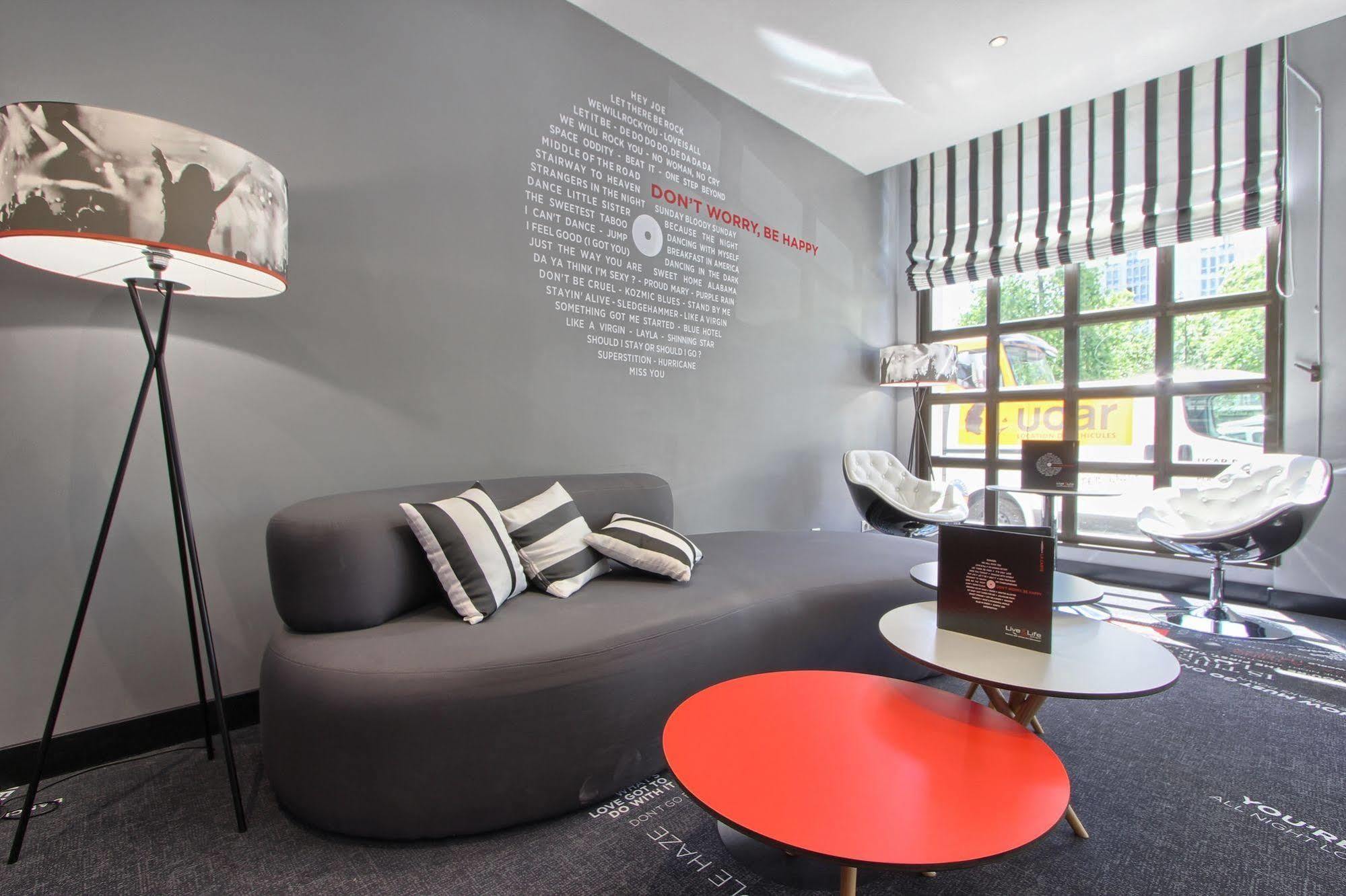 Design Place D'italie Hotel 3*