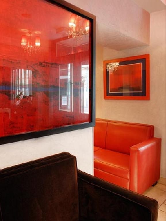 Des Archives Hotel