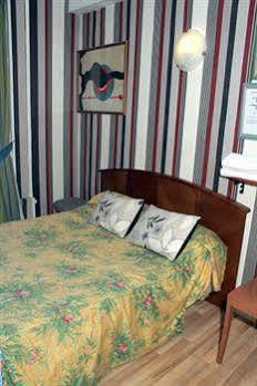 Aviatic Hotel 2*
