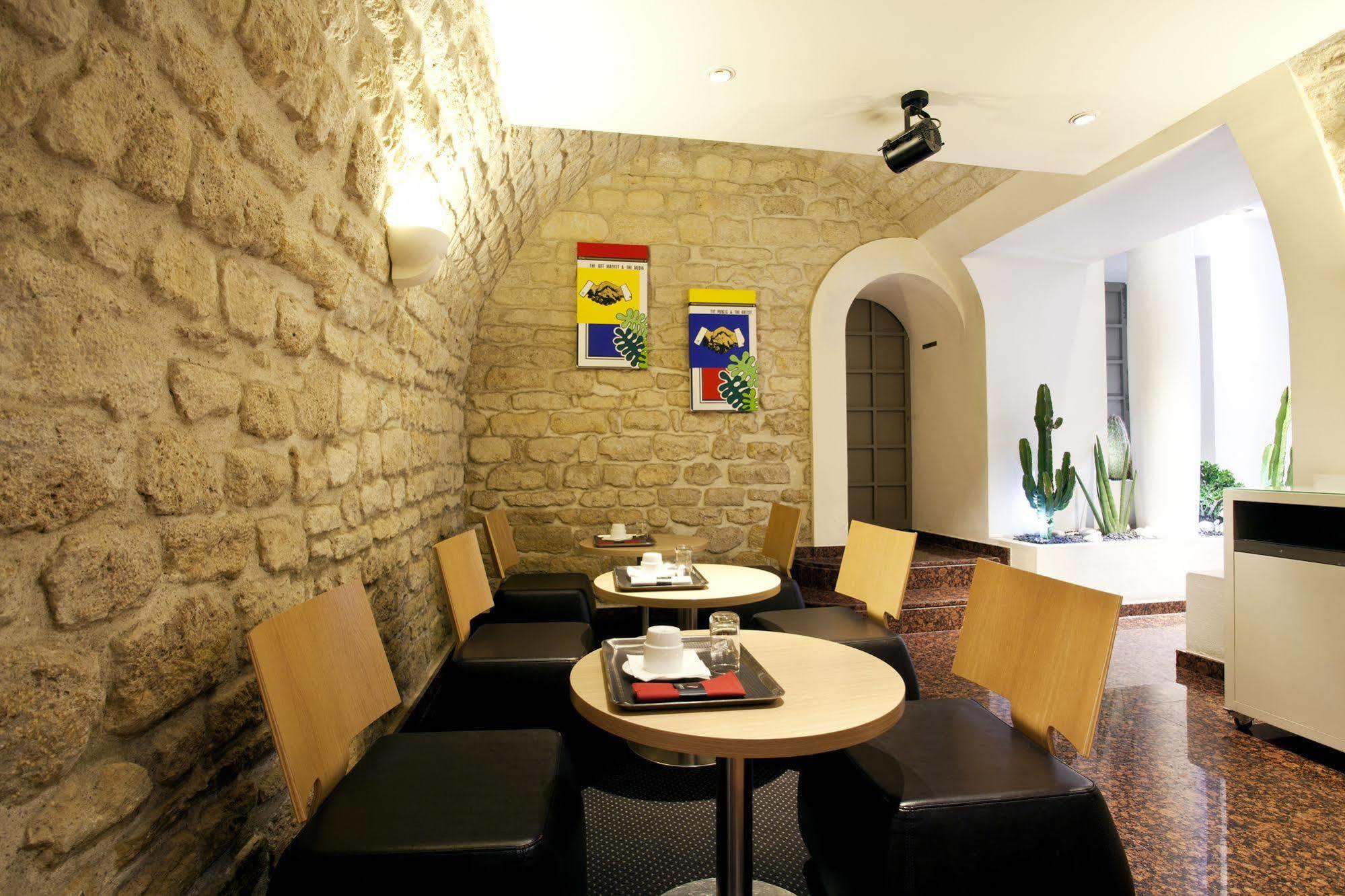 Hotel Select 4*