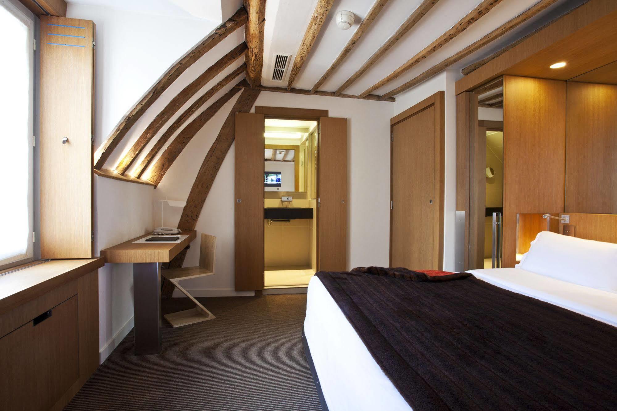 Hotel Select
