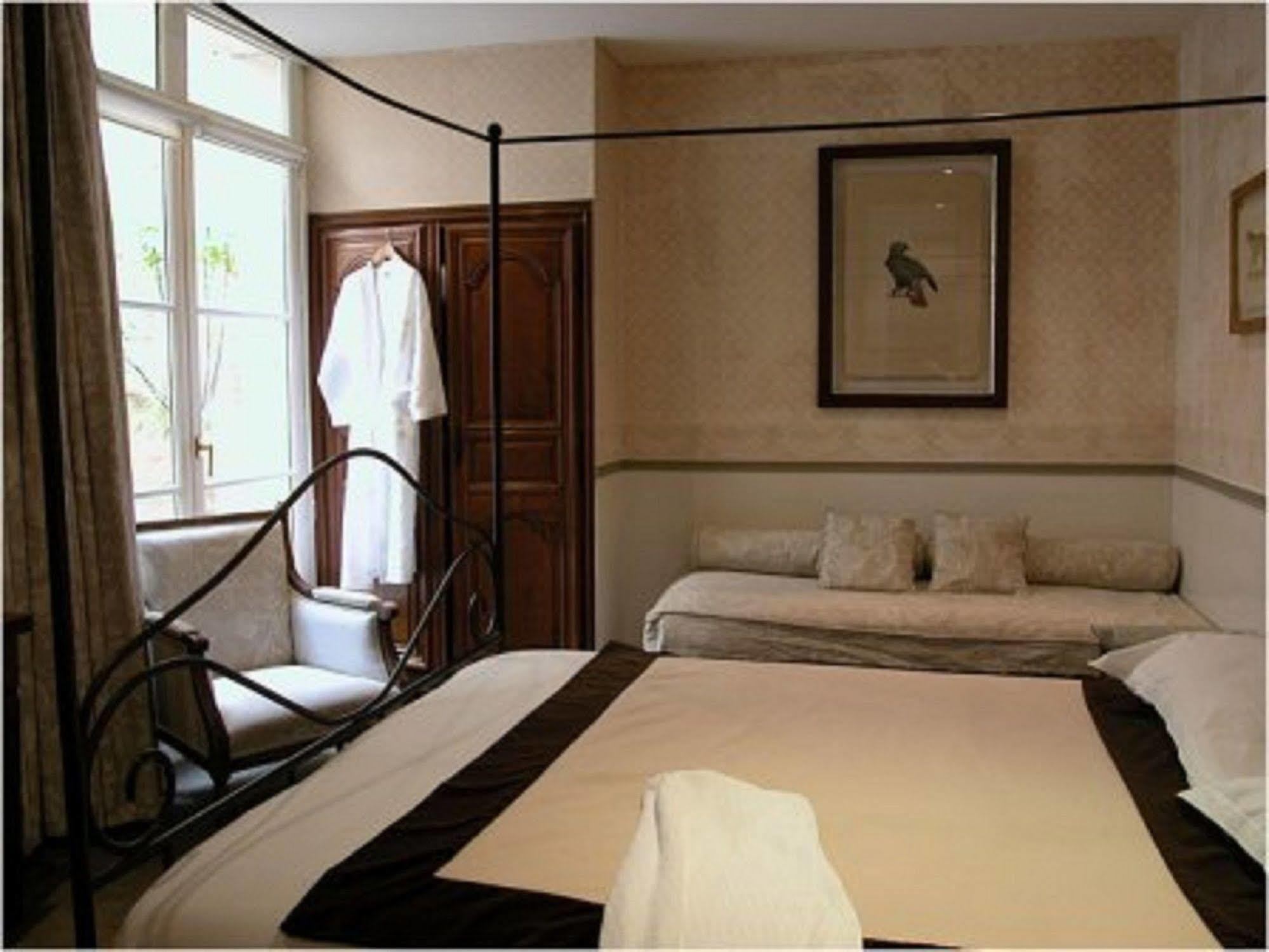 Le Clos Medicis Parigi