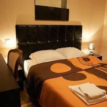 Reims 2* Parigi
