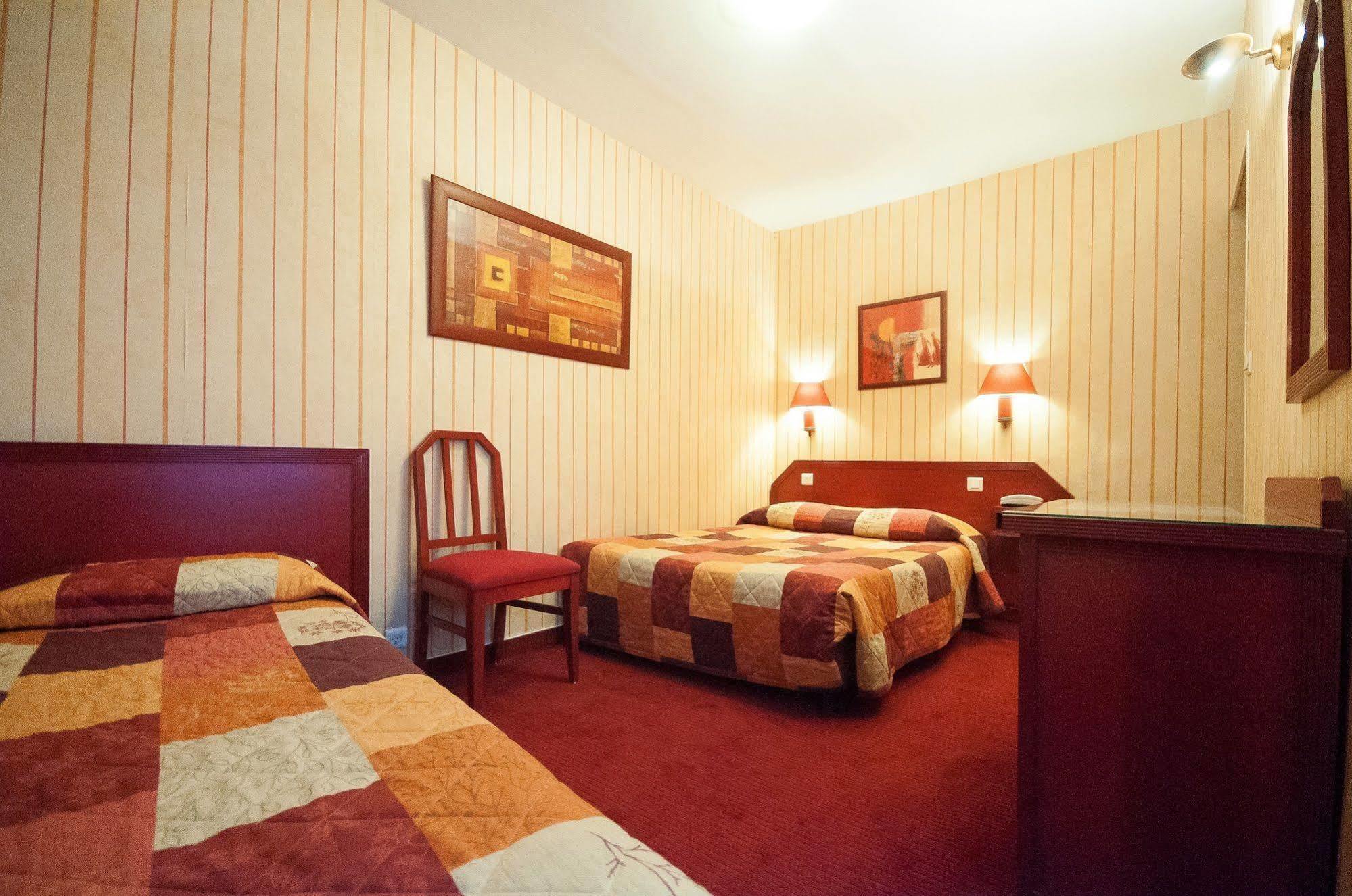 Maison Du Pré Hotel 2*