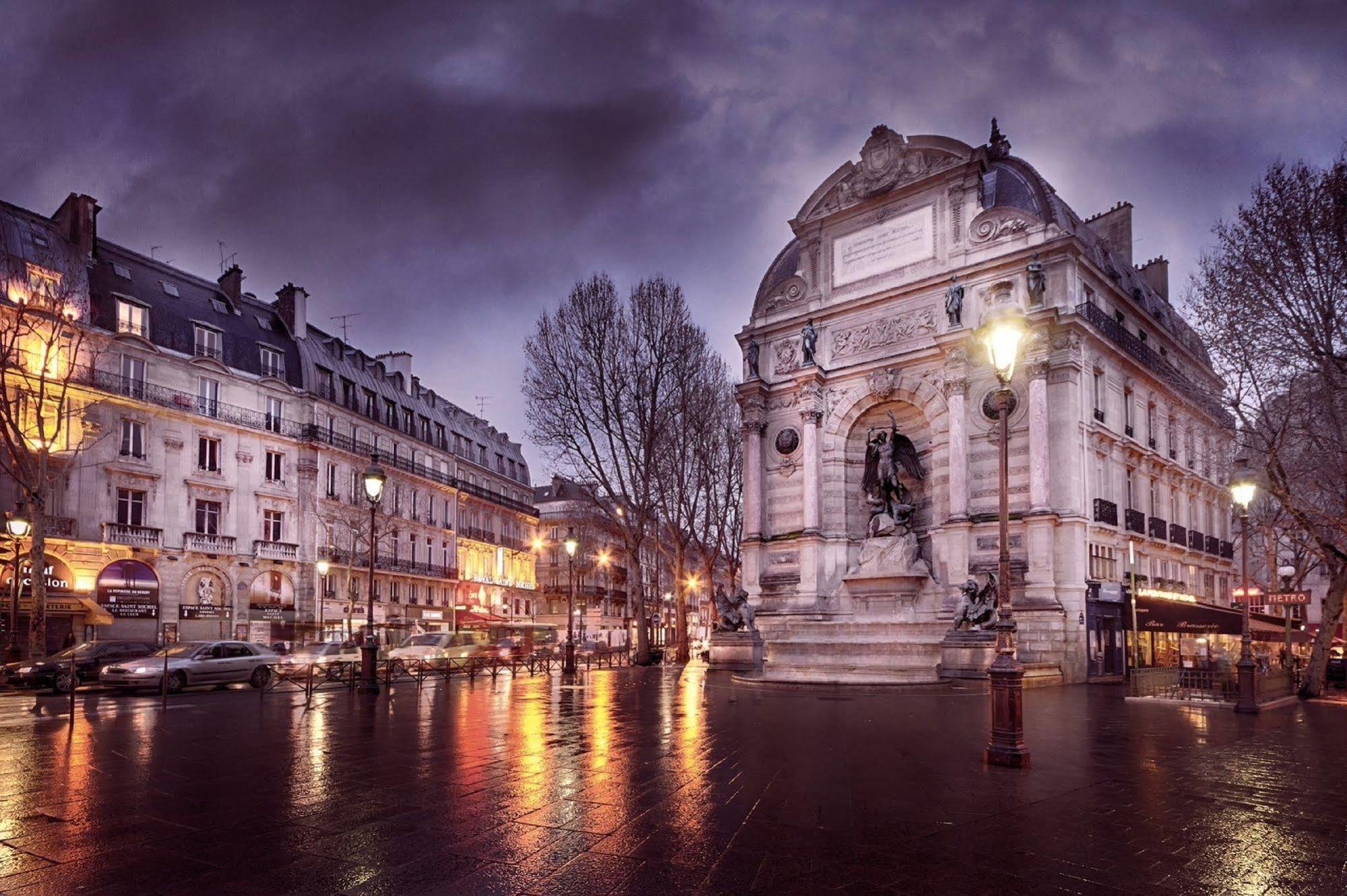 Hotel Grand Des Balcons 2*