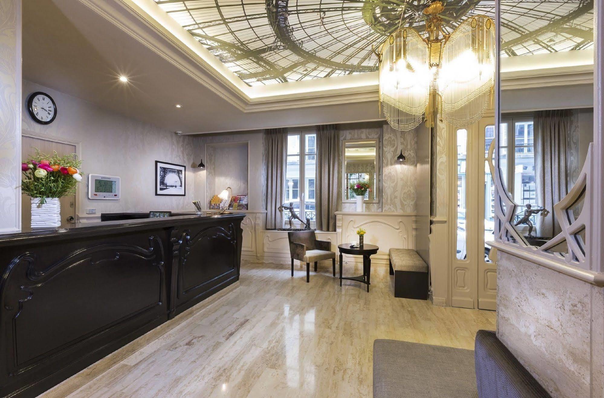 Grand Des Balcons Hotel Parigi