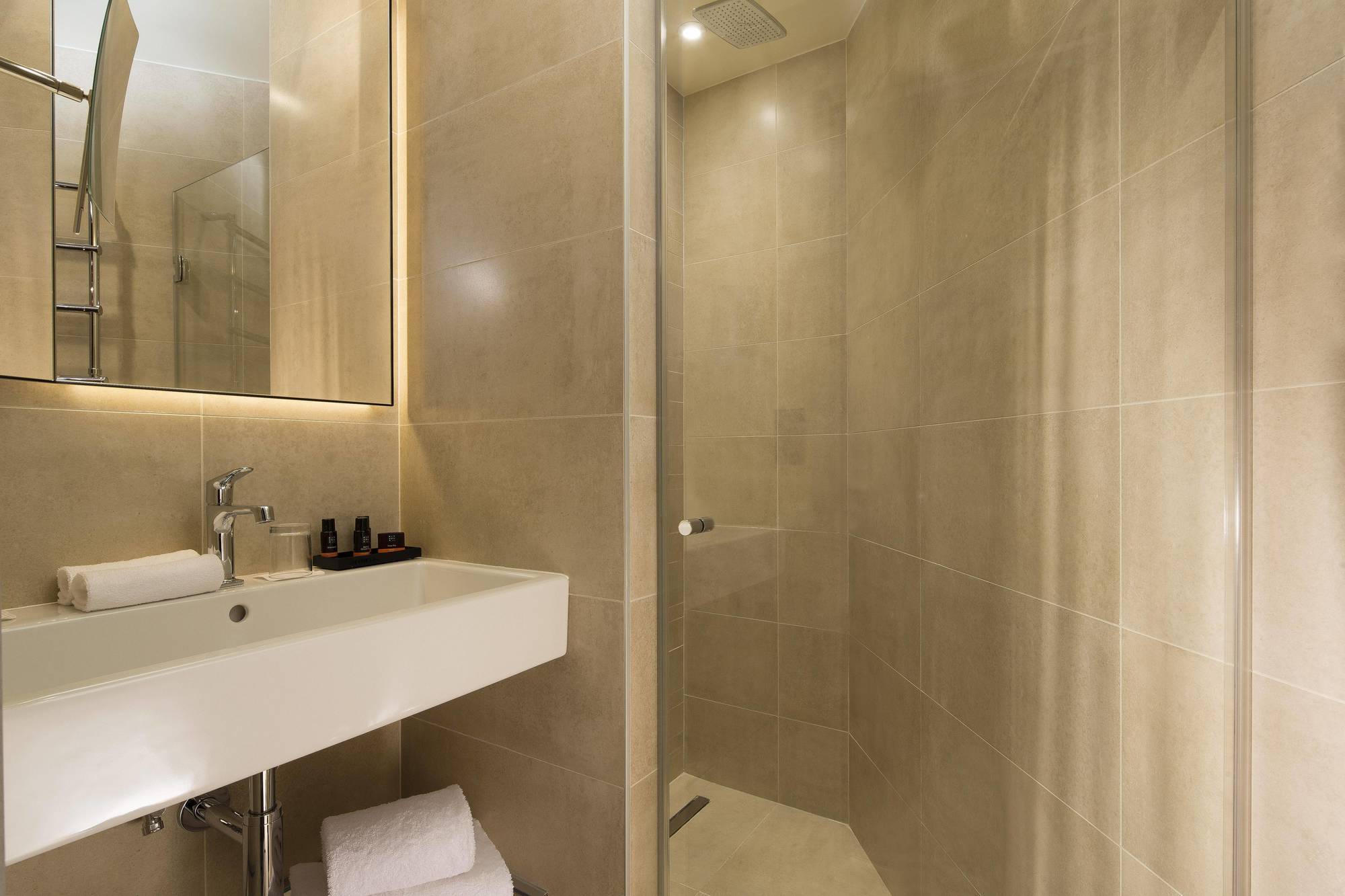 Hotel Le 10 Bis