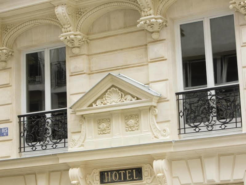 Le 10 Bis 4* Parigi