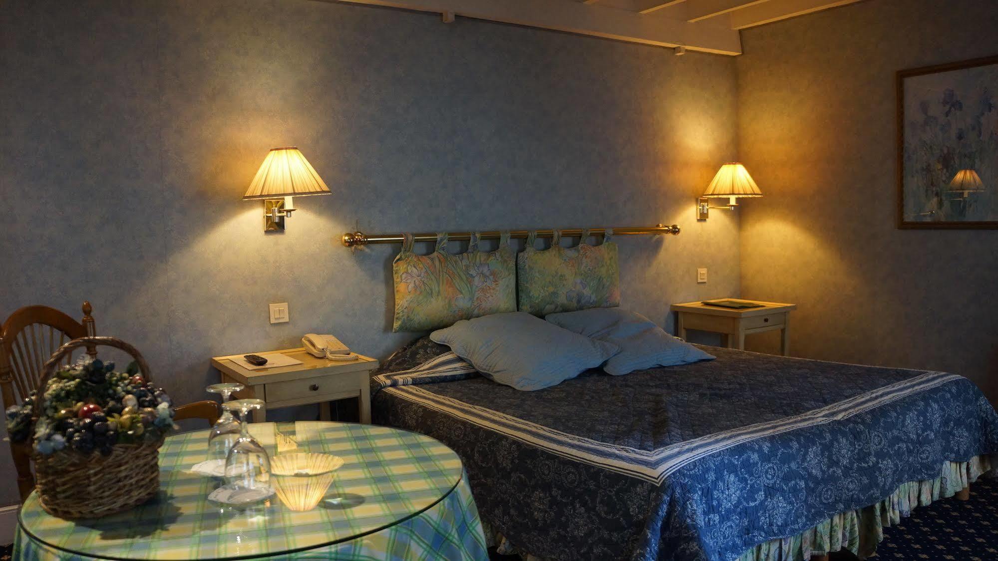 Le Relais Médicis 4* Parigi