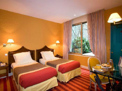 Hotel Des Deux Continents 3*
