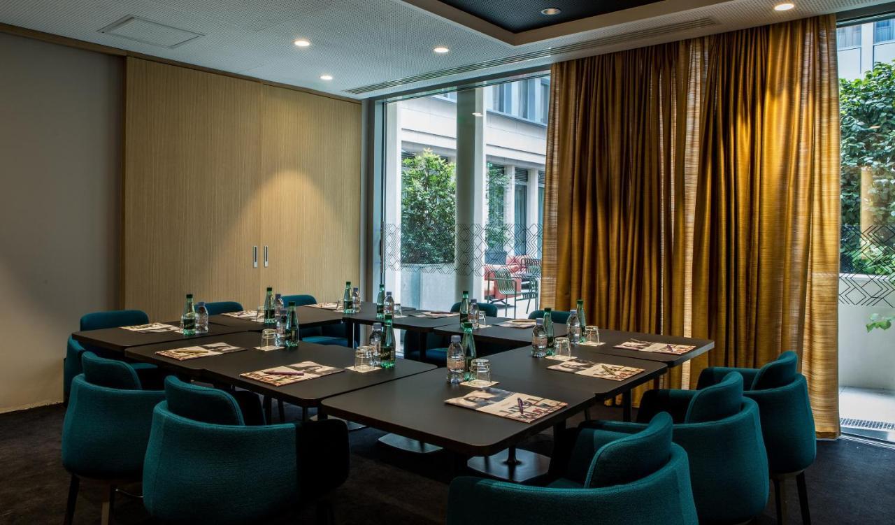 Mercure 17 Batignolles Hotel