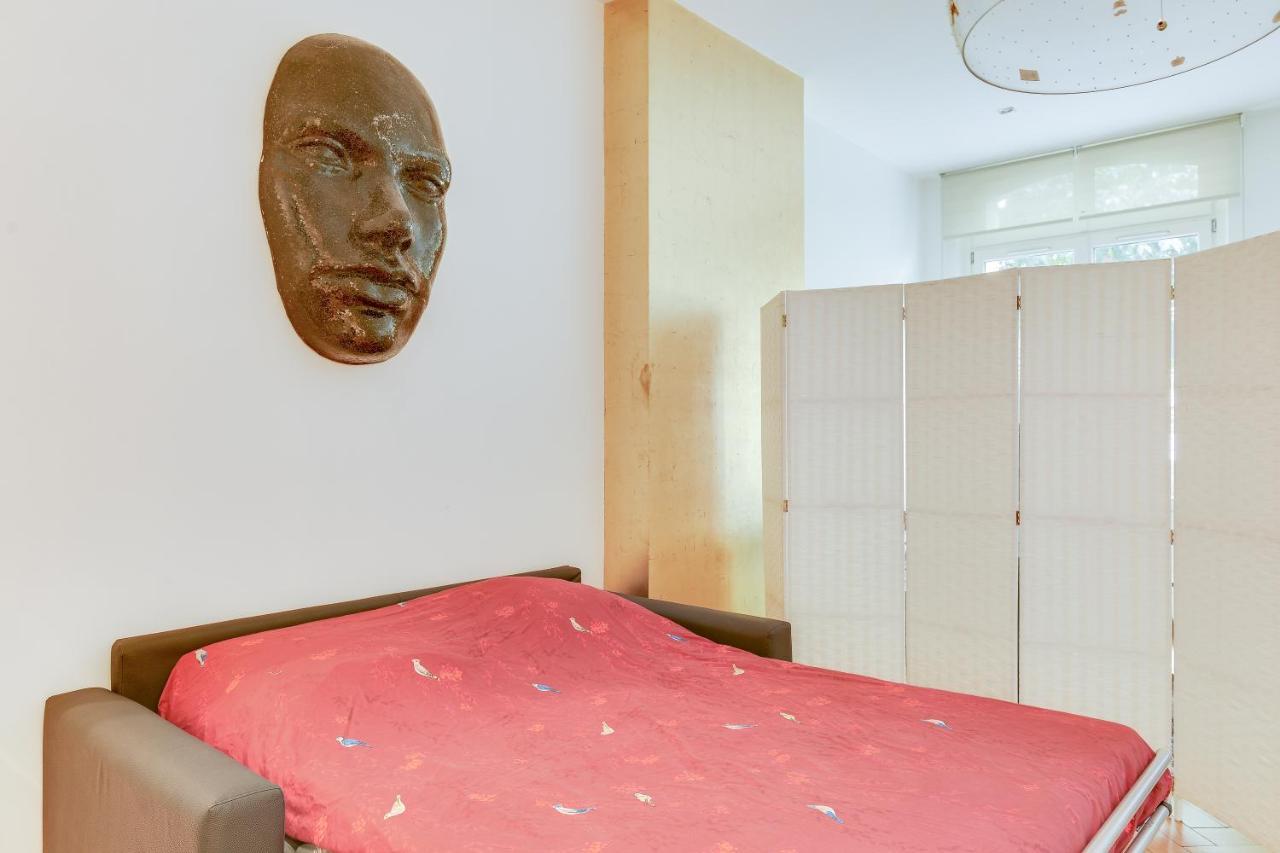 21a Marechal Foch Avenue Champs-elysees * Parigi