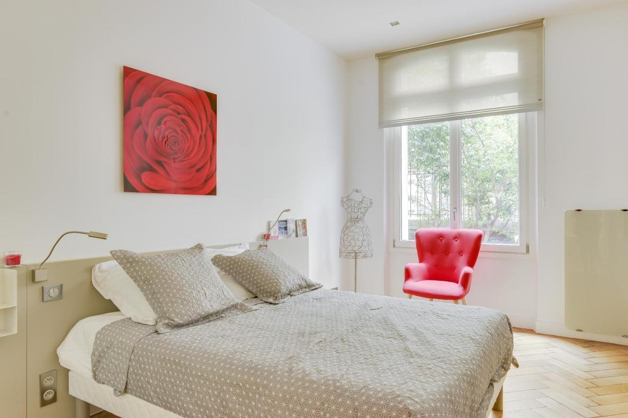 21a Marechal Foch Avenue Champs-elysees